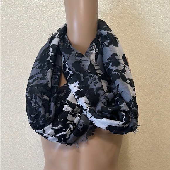 Target Black and Gray Floral Scarf - Picture 3 of 6